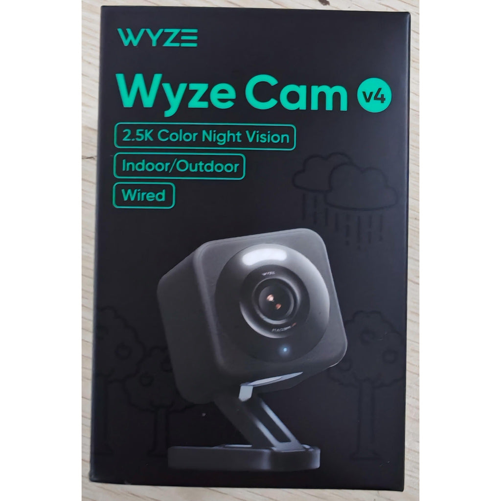 Wyze Cam v4 – retail box